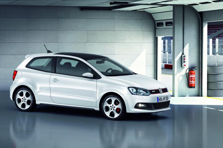  Volkswagen Polo GTi 2010 года  (фото 18 из 19)